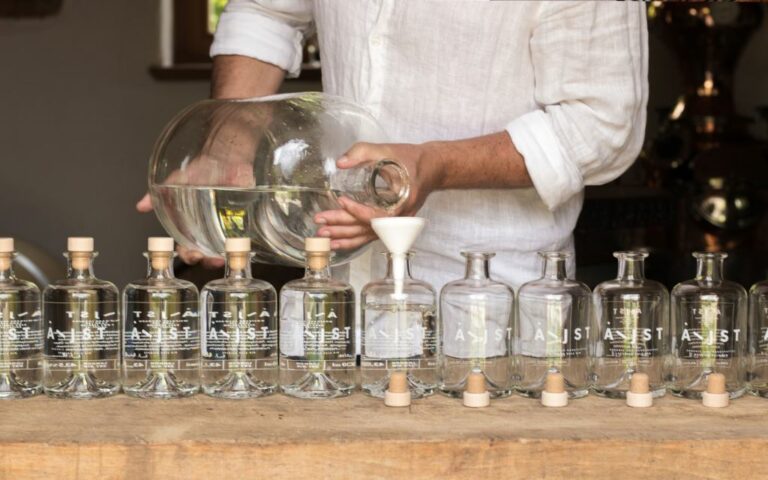 MSR-Electronic Installs CO2 Gas Warning System For Gin Distillery