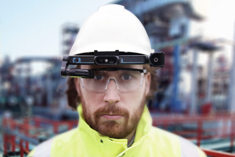 Seeing Through The Eyes Of The Mobile Worker