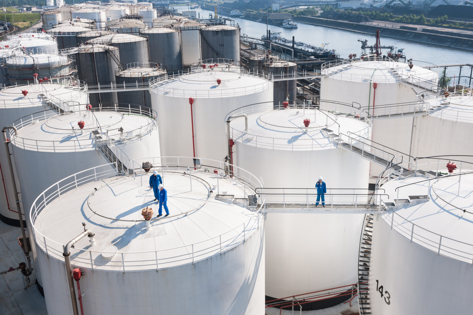Fit for the Future: TanQuid Digitalizes Duisburg Terminal with Implico Technology