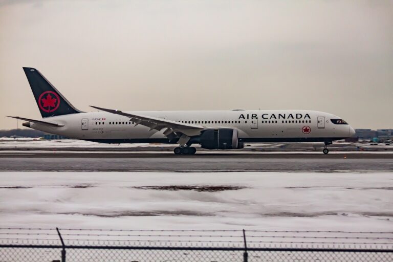 Surface Water Quality Monitoring for De-Icing Fluid Events at Sea-Tac Airport