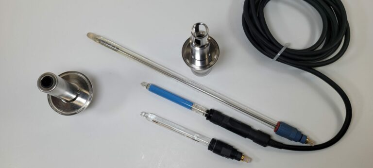 Steam-Sterilizable Sensor Electrodes Beat the Heat To Measure pH, DO & ORP in Pharma Environments