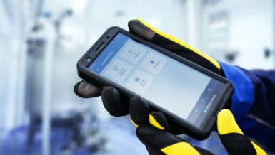 Pepperl+Fuchs Presents New Intrinsically Safe 5G Smartphone Smart-Ex® 03