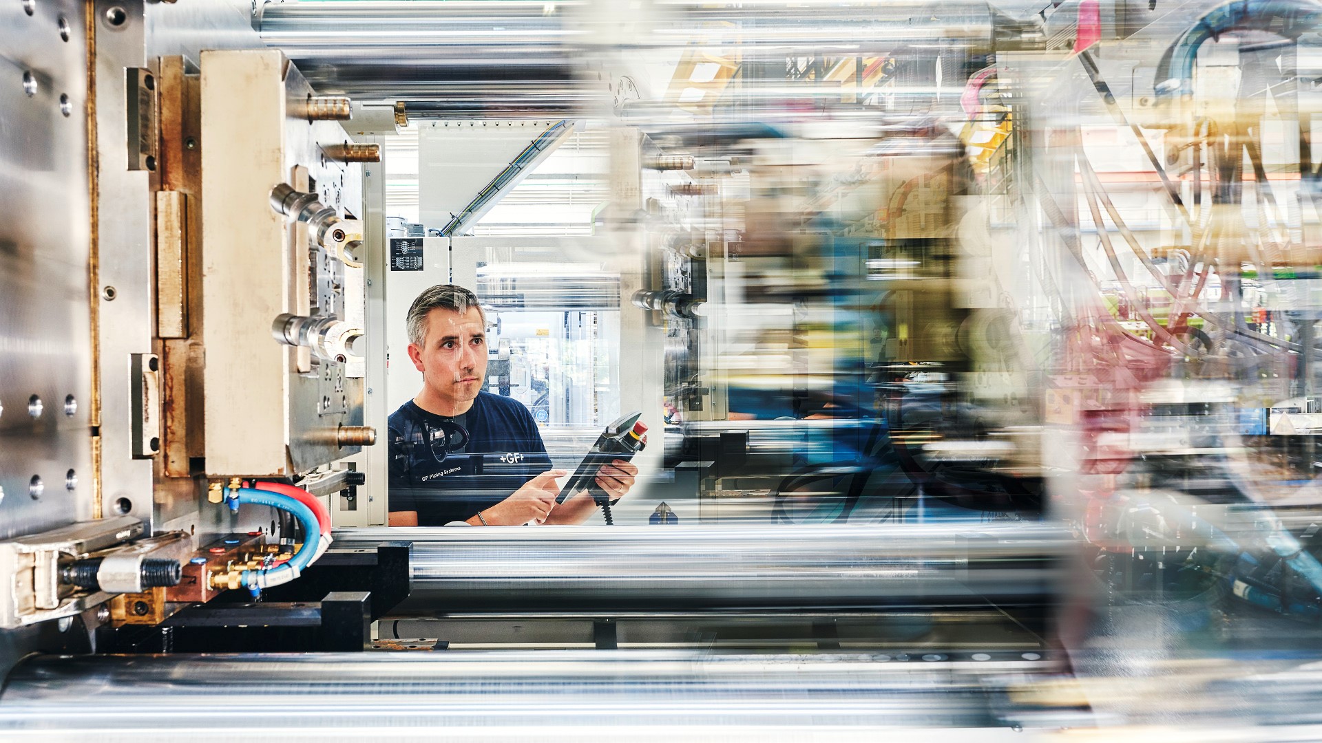Experience Production First Hand: GF Piping Systems opens its Doors for the First Schaffhausen Industry Night