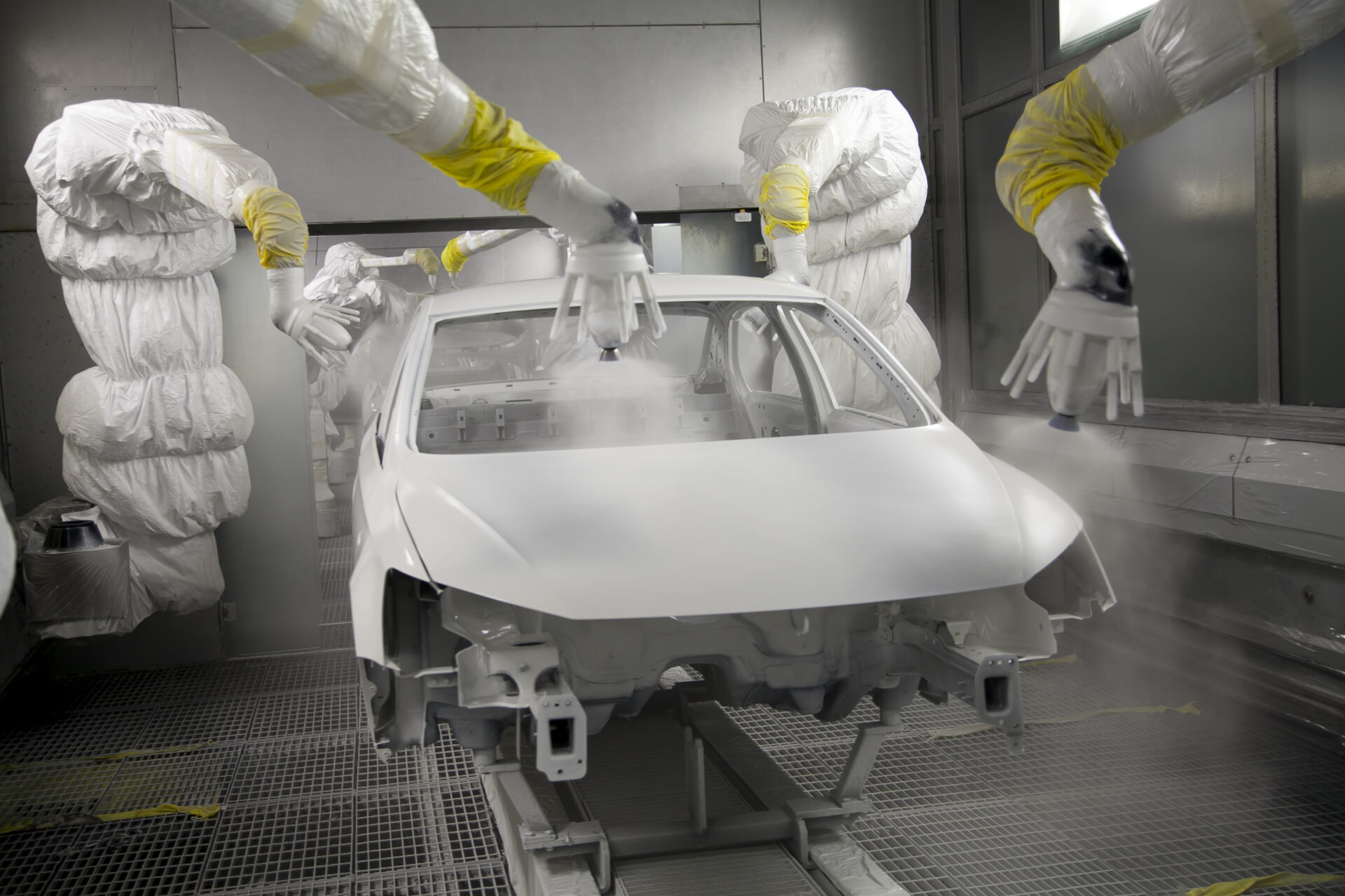 Automaker Saves $600,000 Yearly in Energy Costs & Improves Compressed Air System Reliability