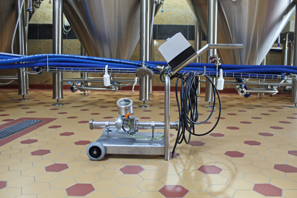 Maximum flexibility with minimal investment: Mobile Flow and Conductivity sensors enable fully automated brewing