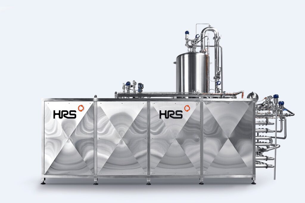 Thermal processing of food and drink products in an HRS pasteurisation installation