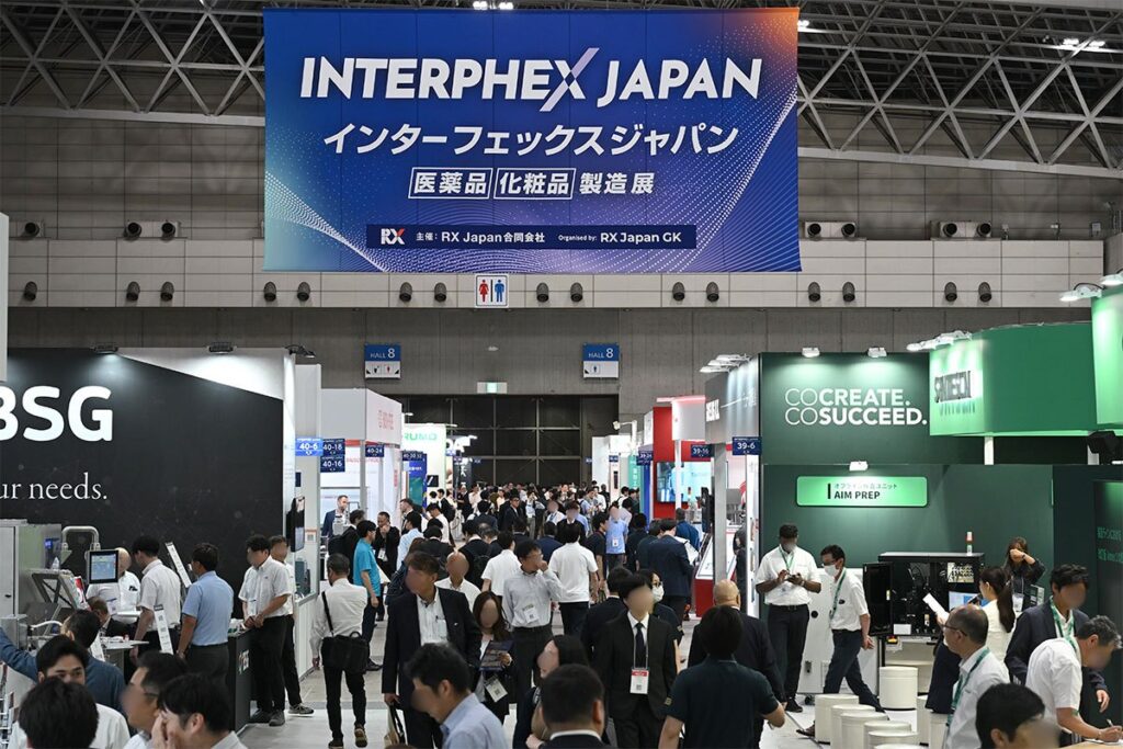Visitors on the INTERPHEX Japan show floor at Tokyo Big Sight